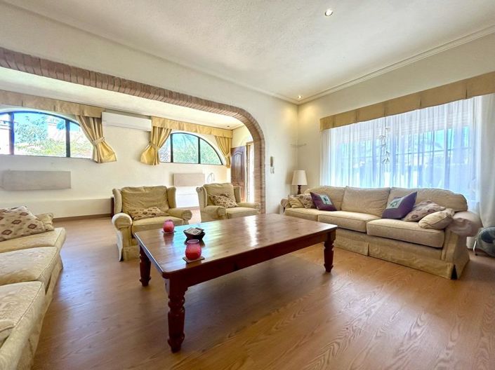 Image No.26-3 Bed Villa for sale