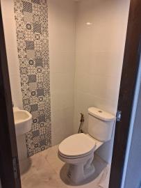 1-bed--L--bathroom