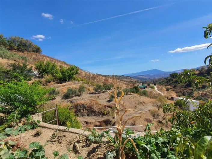 Image No.2-Maison de campagne de 2 chambres à vendre à Yunquera