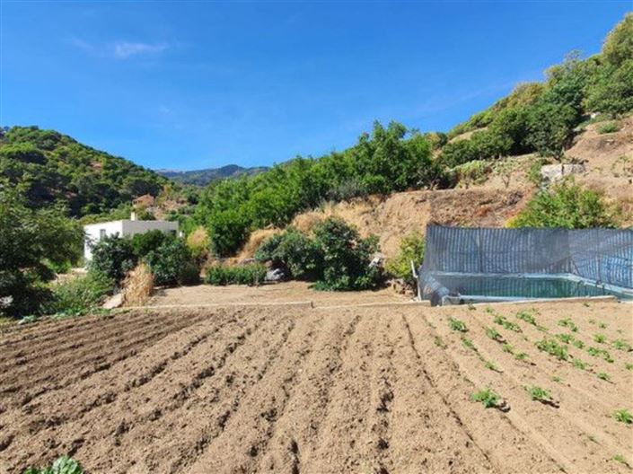 Image No.24-Maison de campagne de 2 chambres à vendre à Yunquera