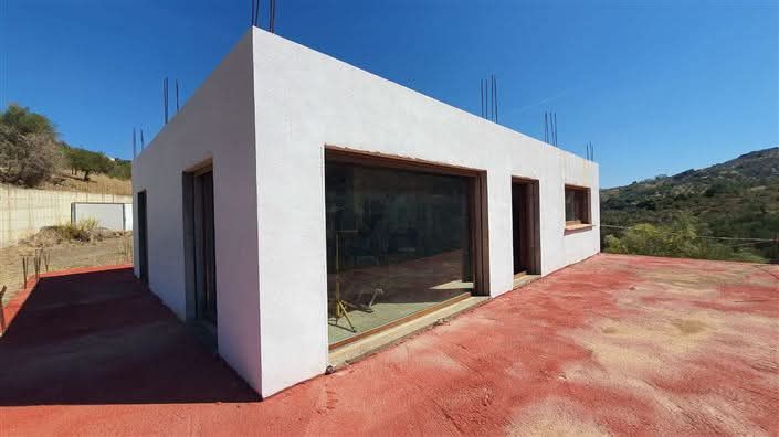 Image No.2-Maison de campagne de 1 chambre à vendre à Tolox