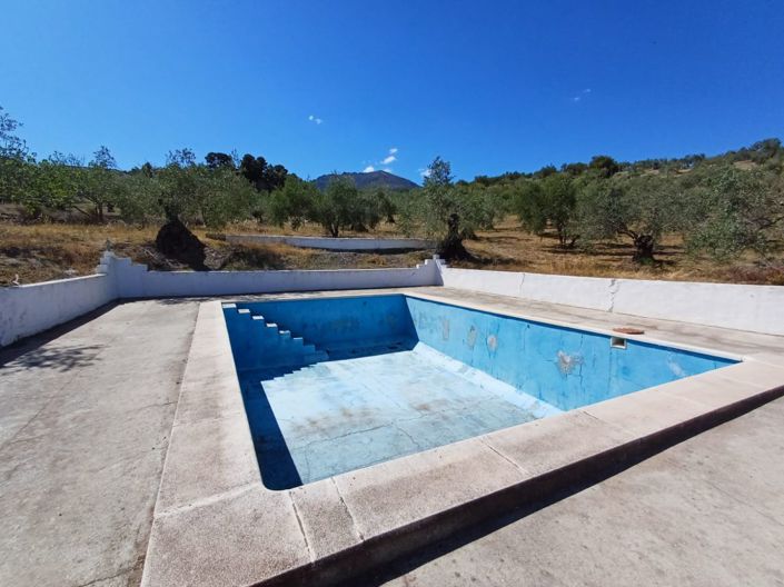 Image No.17-Maison de campagne de 3 chambres à vendre à Alozaina