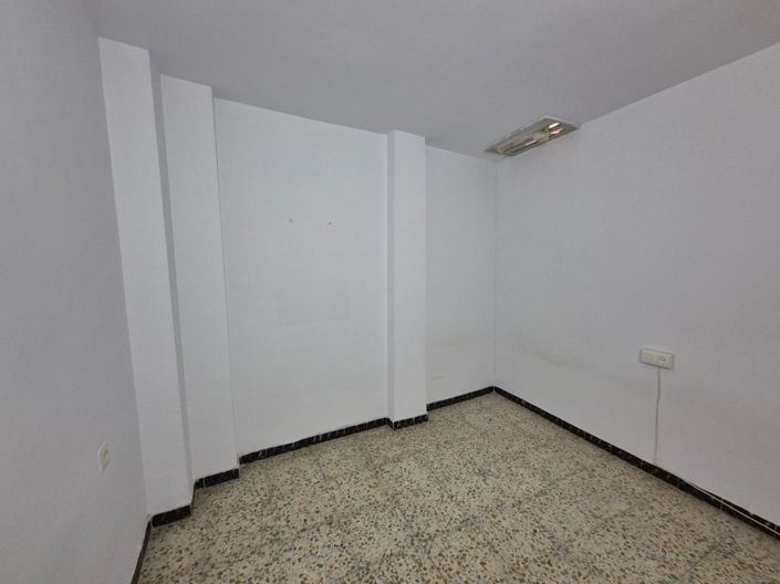 Image No.5-4 Bed Townhouse for sale