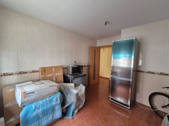 Image No.13-5 Bed Townhouse for sale