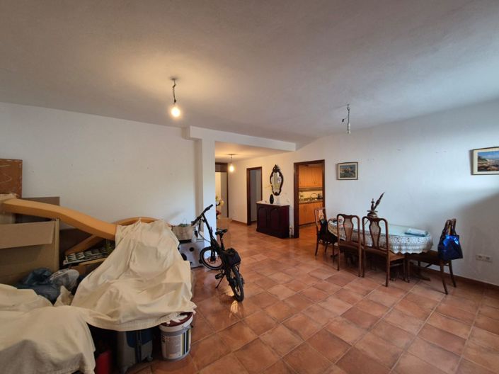 Image No.3-5 Bed Townhouse for sale