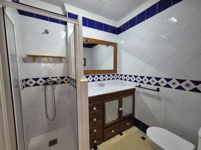 Image No.10-3 Bed Apartment for sale