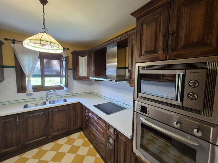 Image No.7-3 Bed Apartment for sale