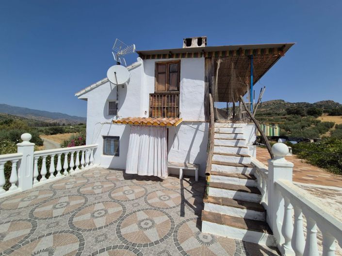 Image No.2-Maison de campagne de 5 chambres à vendre à Guaro