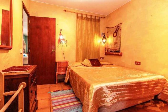 Image No.24-4 Bed Villa for sale