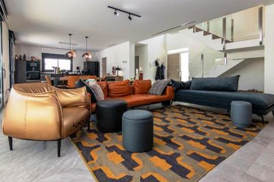 living-room-in-villa-for-sale-in-denia