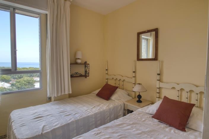 Image No.13-2 Bed Apartment for sale