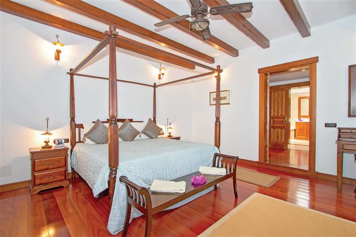 Image No.29-5 Bed House for sale