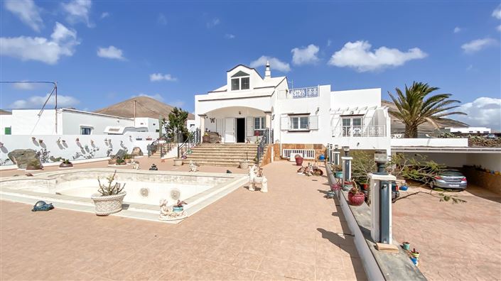 Image No.5-3 Bed House for sale