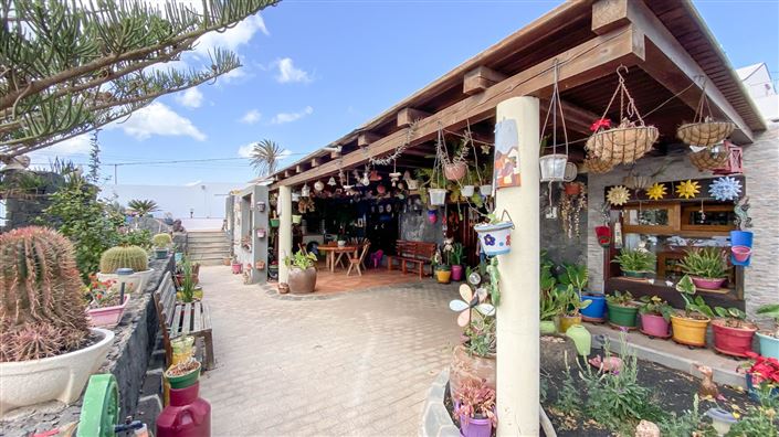 Image No.24-3 Bed House for sale