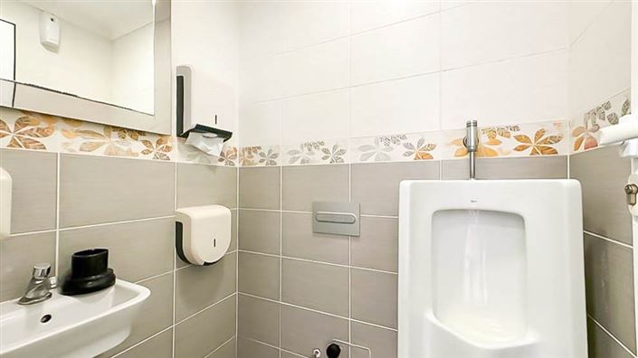 Image No.15-Commercial for sale