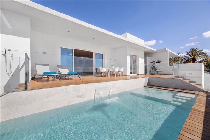 Image No.11-3 Bed Villa for sale