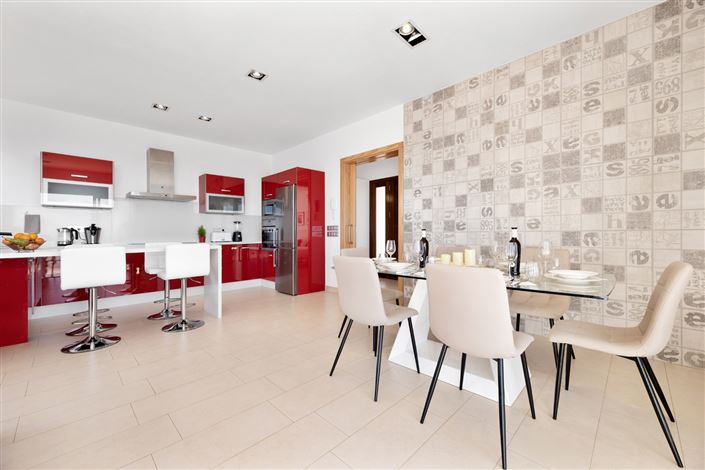 Image No.19-3 Bed Villa for sale