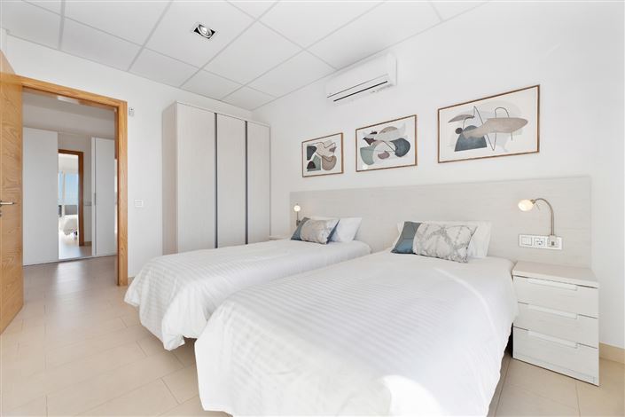 Image No.27-3 Bed Villa for sale