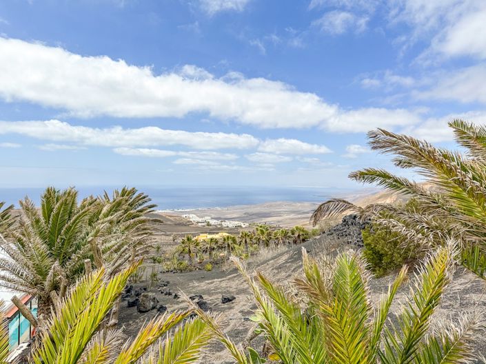 Image No.6-6 Bed Villa for sale