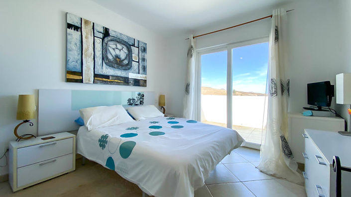 Image No.17-6 Bed Villa for sale