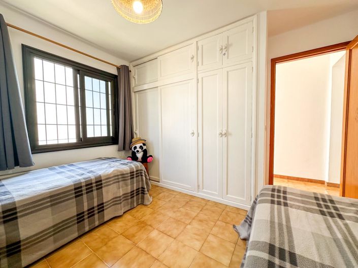 Image No.23-2 Bed Apartment for sale