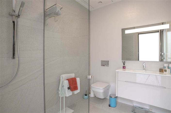 Image No.40-3 Bed Villa for sale