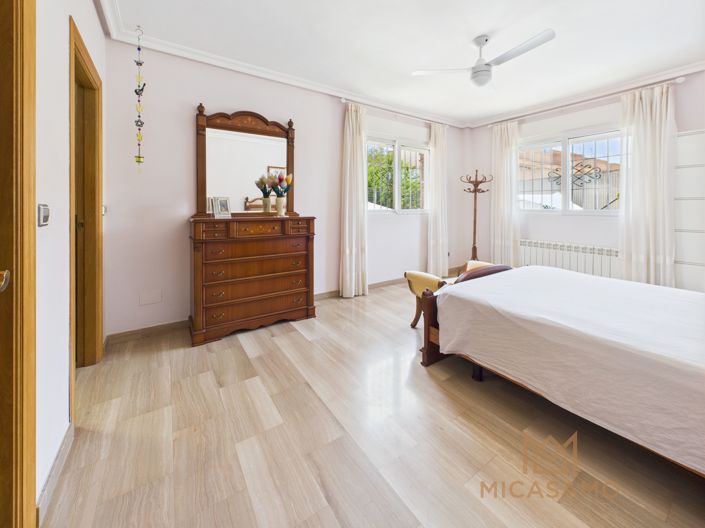 Image No.18-5 Bed Villa for sale