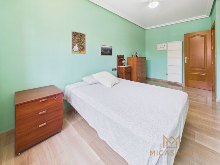 Image No.23-5 Bed Villa for sale