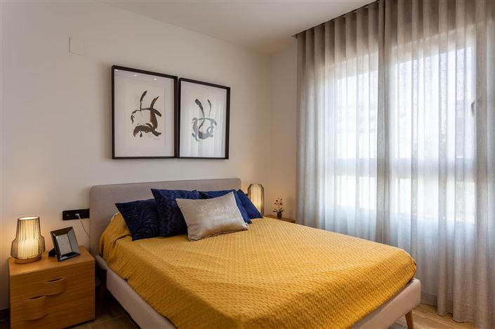 Image No.10-3 Bed Apartment for sale