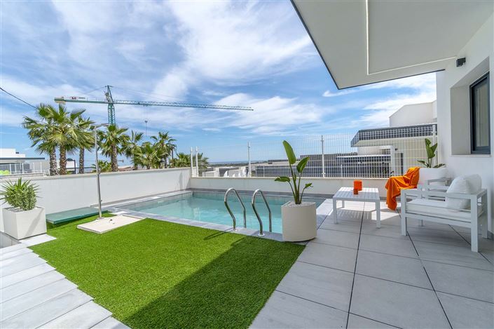 Image No.5-3 Bed Villa for sale