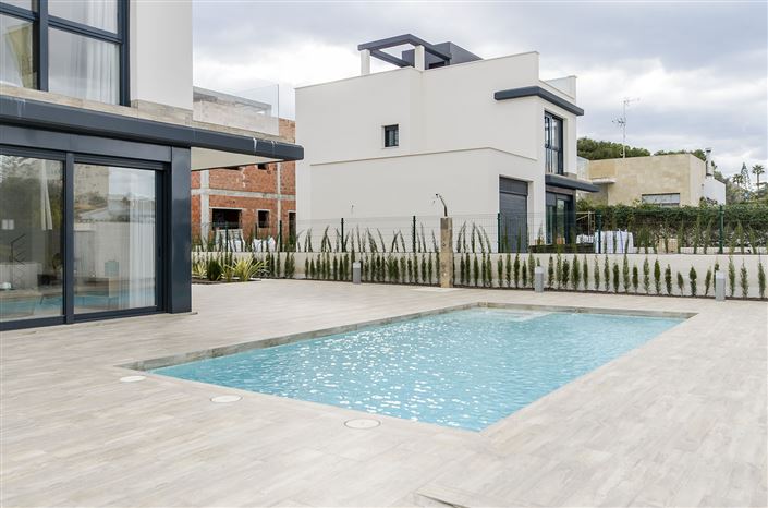 Image No.15-4 Bed Villa for sale