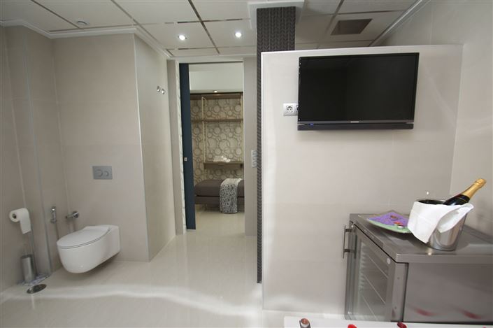 Image No.8-3 Bed Villa for sale