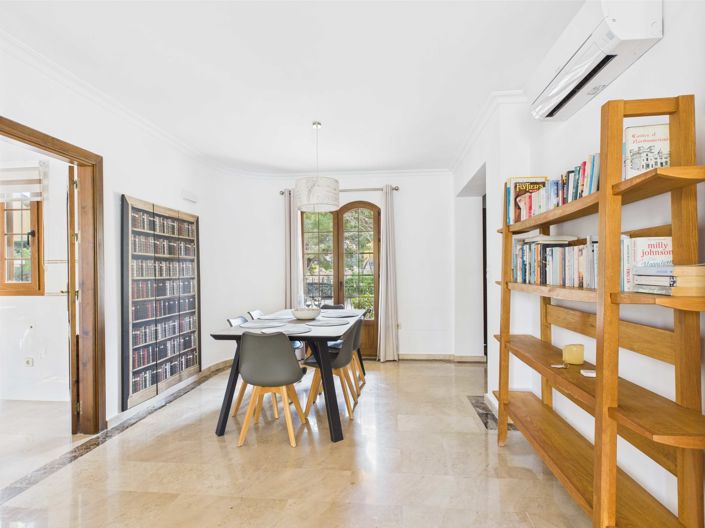 Image No.7-2 Bed Townhouse for sale