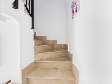 6traditionaltownhouselamangaclub010525133802c