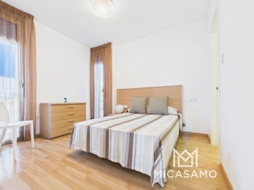 12679wheretheseabecomeshome281025120500cam052