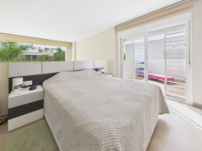 Image No.10-3 Bed Villa for sale