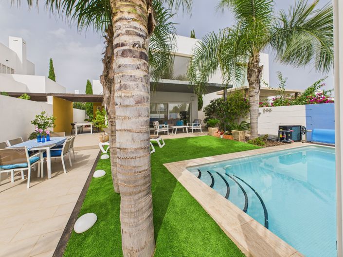 Image No.22-3 Bed Villa for sale