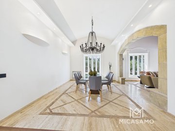 402luxurioussevenbedroomvillainlamangaclube28