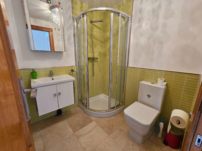 Image No.16-6 Bed Villa for sale