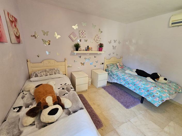 Image No.19-6 Bed Villa for sale