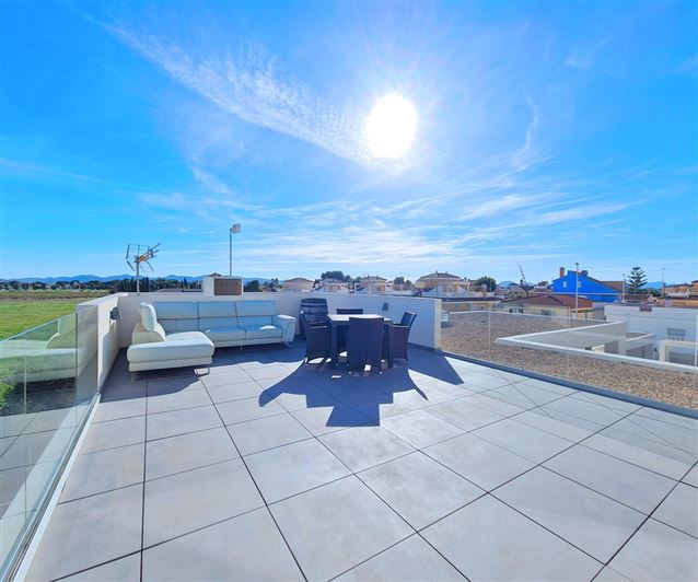 Image No.26-3 Bed Villa for sale