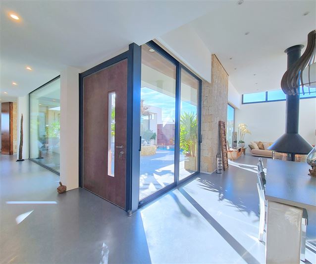 Image No.4-3 Bed Villa for sale