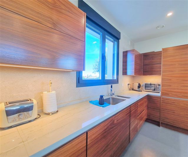 Image No.8-3 Bed Villa for sale