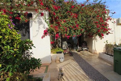 615villaonlamangastrip111223124246untitleddes