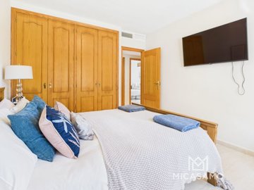 8496threebedroomvillawithstunningviews2105251