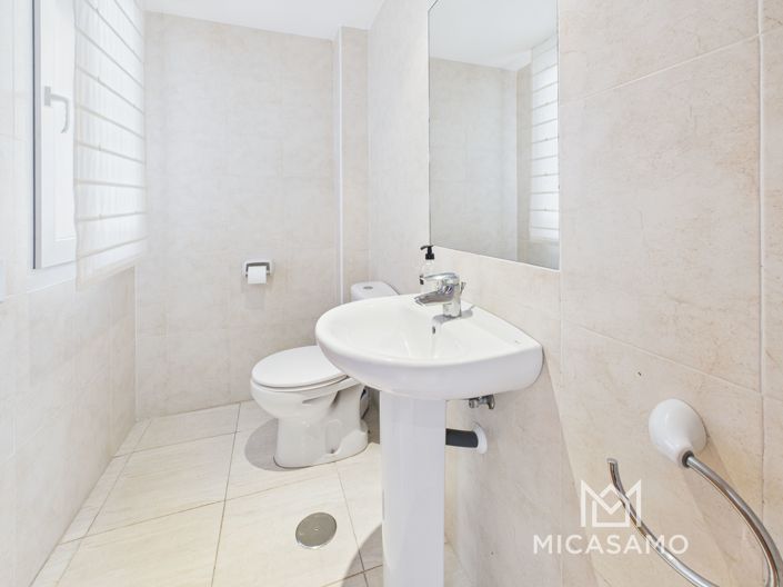 Image No.14-3 Bed Villa for sale