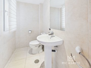 8496threebedroomvillawithstunningviews2105251