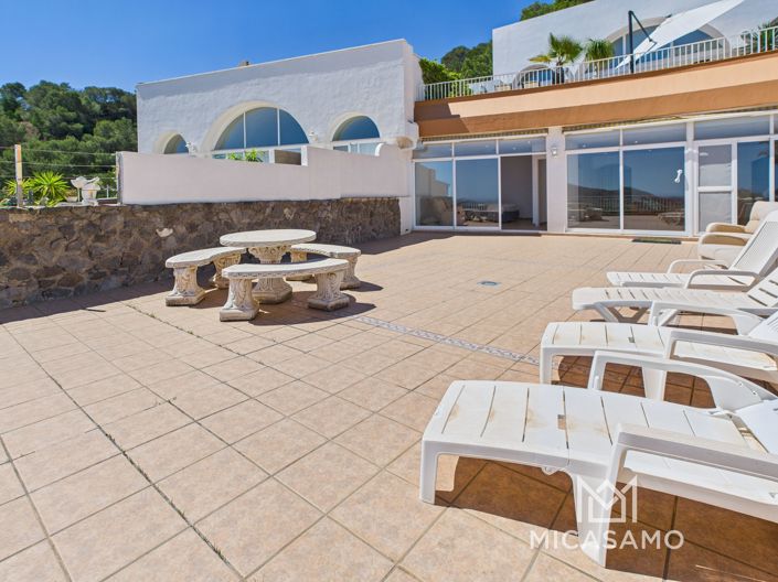 Image No.21-2 Bed Apartment for sale