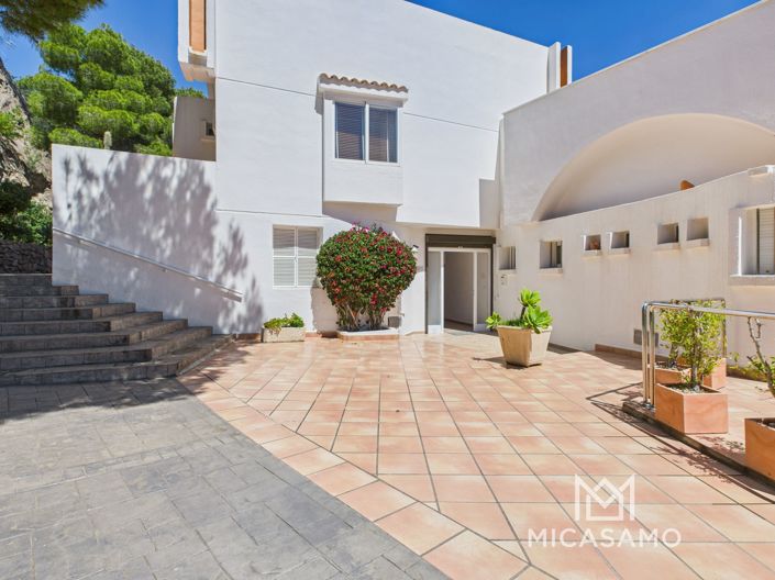 Image No.24-2 Bed Apartment for sale