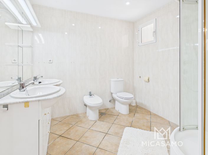 Image No.6-2 Bed Apartment for sale